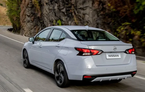 novo-nissan-versa-2024-8-